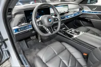 BMW 740 (Seria 7) din 2025 cu 21.299 km - oferta BMW260313 - foto 17