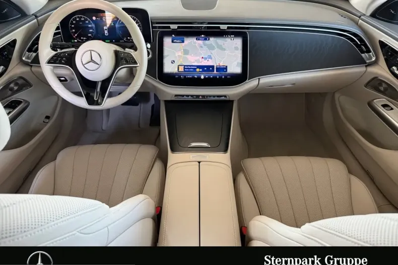 Mercedes-Benz E 300 (Clasa E) din 2025 cu 11.250 km - oferta MER260314 - foto 10