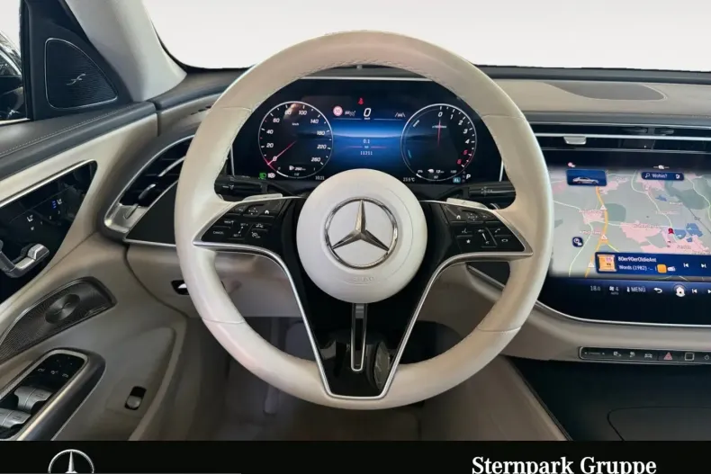 Mercedes-Benz E 300 (Clasa E) din 2025 cu 11.250 km - oferta MER260314 - foto 12