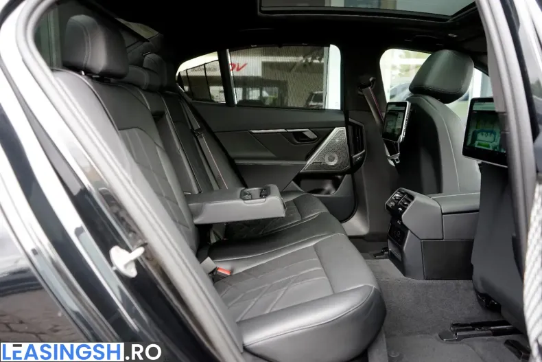 BMW 540 (Seria 5) din 2025 cu 39.400 km - oferta BMW260330 - foto 3