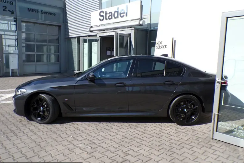 BMW 530 (Seria 5) din 2023 cu 60.268 km - oferta BMW260333 - foto 3