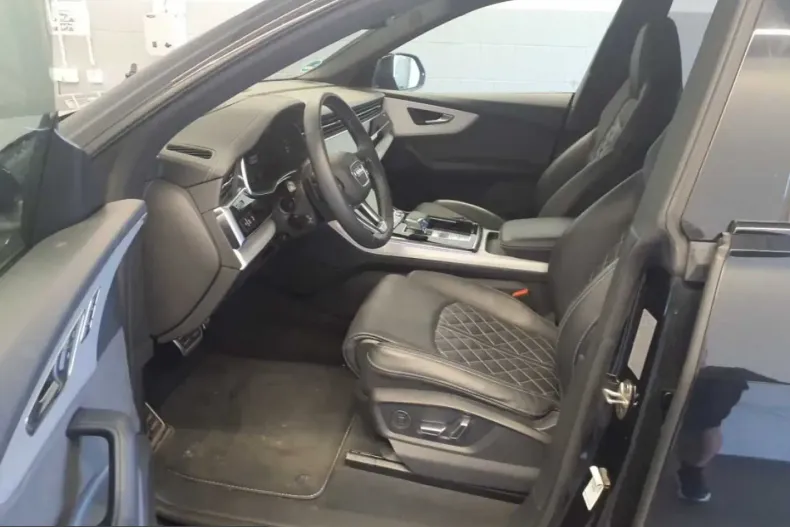 Audi Q8 din 2024 cu 63.500 km - oferta AUD260338 - foto 5