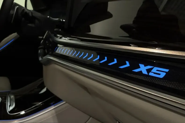 BMW X5 (Seria X) din 2025 cu 14.013 km - oferta BMW260349 - foto 30