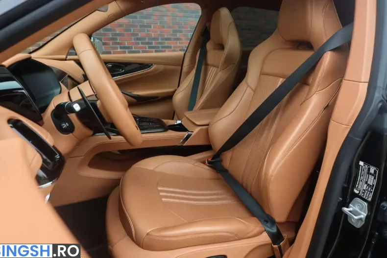 Aston Martin DBX din 2025 cu 4.400 km - oferta AST260364 - foto 9