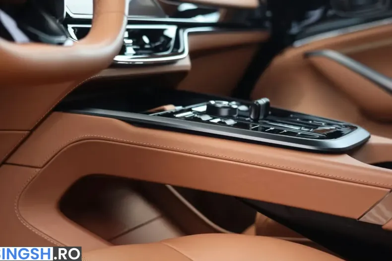Aston Martin DBX din 2025 cu 4.400 km - oferta AST260364 - foto 26