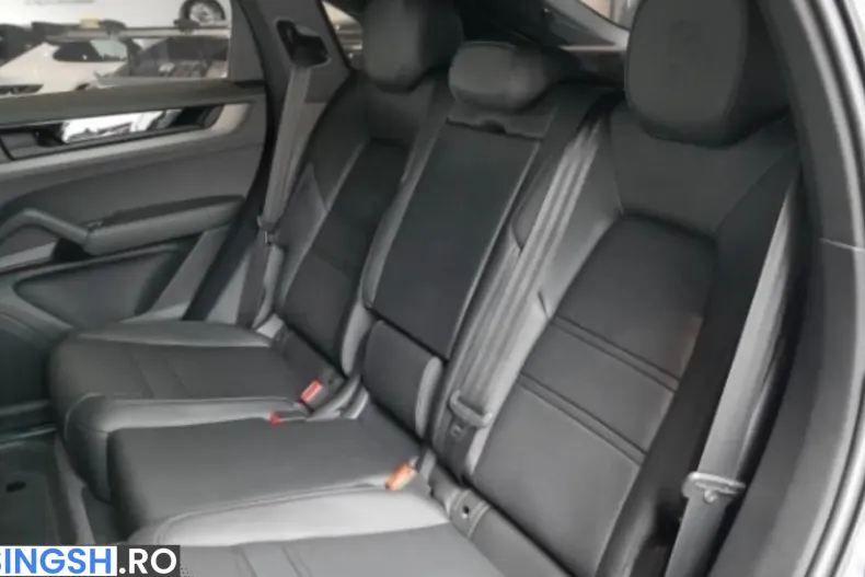 Porsche Cayenne din 2026 cu 9.900 km - oferta POR260374 - foto 19