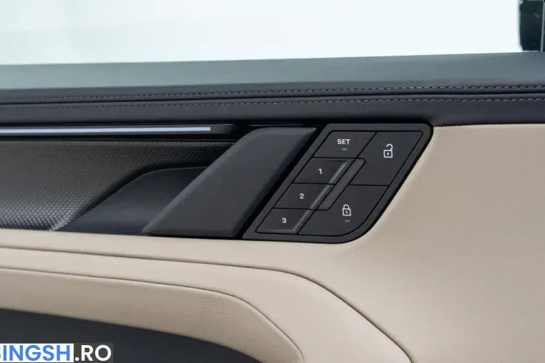 Porsche Cayenne din 2026 cu 51 km - oferta POR260378 - foto 22