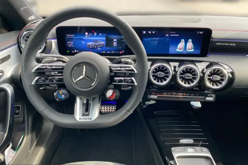 Mercedes-Benz CLA 35 AMG (Clasa CLA) din 2025 cu 3.370 km - oferta MER260381 - foto 10