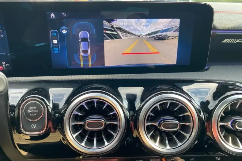 Mercedes-Benz CLA 35 AMG (Clasa CLA) din 2025 cu 3.370 km - oferta MER260381 - foto 17