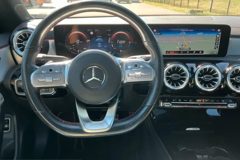 Mercedes-Benz CLA 250 (Clasa CLA) din 2022 cu 49.800 km - oferta MER260384 - foto 9