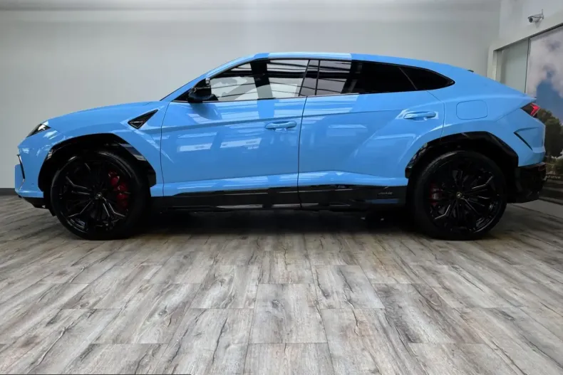 Lamborghini Urus din 2025 cu 6.900 km - oferta LAM260389 - foto 3