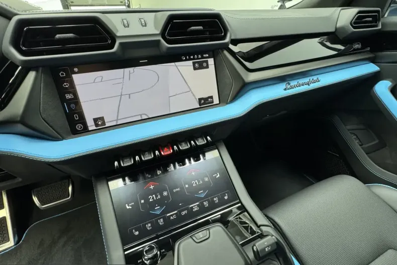 Lamborghini Urus din 2025 cu 6.900 km - oferta LAM260389 - foto 10