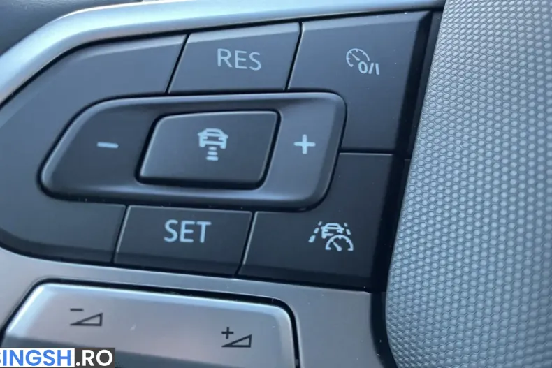 Volkswagen T-Roc din 2025 cu 7.860 km - oferta VOL260394 - foto 12
