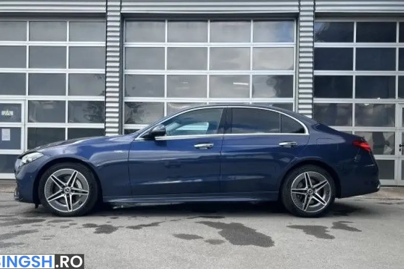 Mercedes-Benz C 300 (Clasa C) din 2023 cu 33.975 km - oferta MER260411 - foto 2