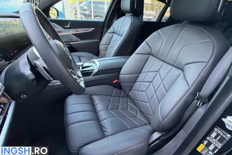 BMW i7 (Seria 7) din 2025 cu 3.578 km - oferta BMW260421 - foto 9