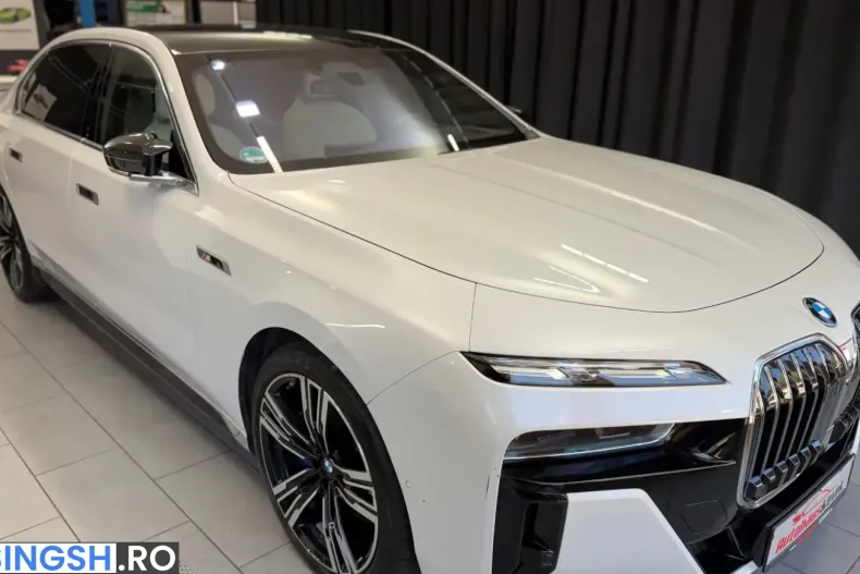 BMW M760 (Seria 7) din 2023 cu 80.000 km - oferta BMW260425 - foto 5
