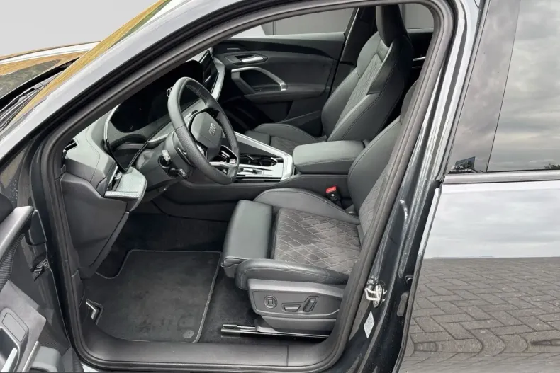 Audi SQ5 din 2025 cu 15.847 km - oferta AUD260426 - foto 8