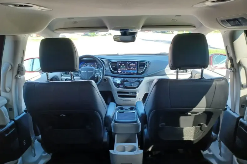 Chrysler Pacifica din 2021 cu 35.555 km - oferta CHR260441 - foto 11