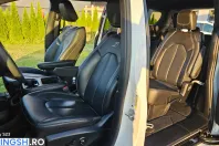 Chrysler Pacifica din 2023 cu 28.197 km - oferta CHR260442 - foto 27