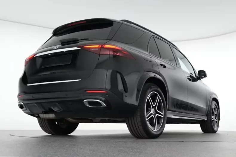 Mercedes-Benz GLE 300 (Clasa GLE) din 2025 cu 18.101 km - oferta MER260444 - foto 3
