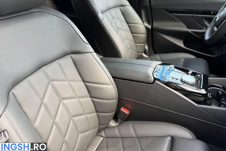 BMW 530 (Seria 5) din 2025 cu 21.260 km - oferta BMW260479 - foto 15
