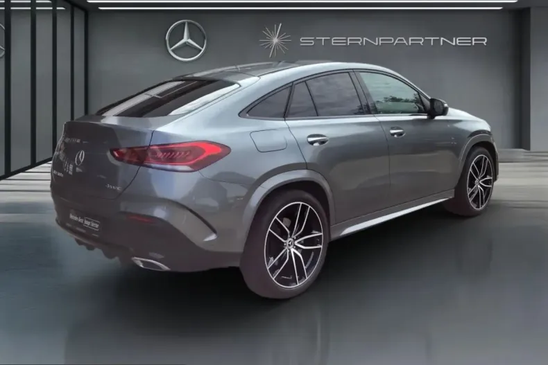 Mercedes-Benz GLE 400 (Clasa GLE) din 2023 cu 38.500 km - oferta MER260481 - foto 4