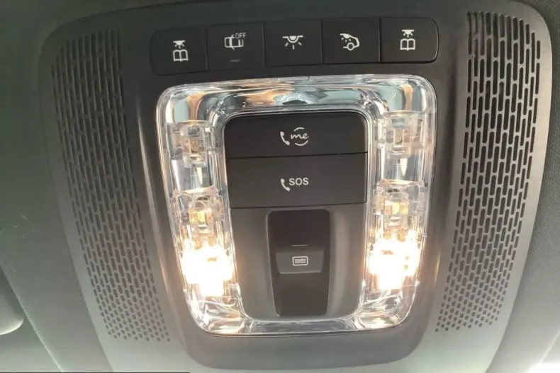 Mercedes-Benz GLE 400 (Clasa GLE) din 2023 cu 38.500 km - oferta MER260481 - foto 10