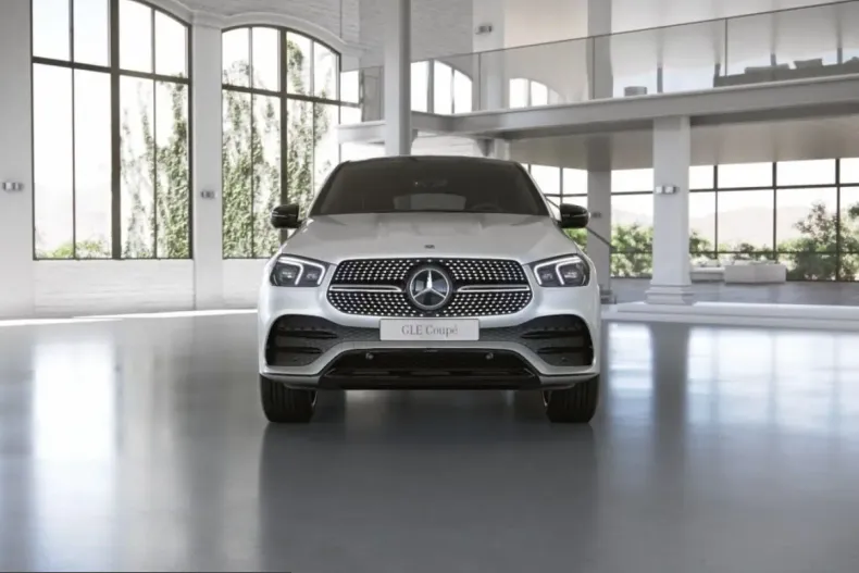 Mercedes-Benz GLE 400 (Clasa GLE) din 2024 cu 34.150 km - oferta MER260484 - foto 3
