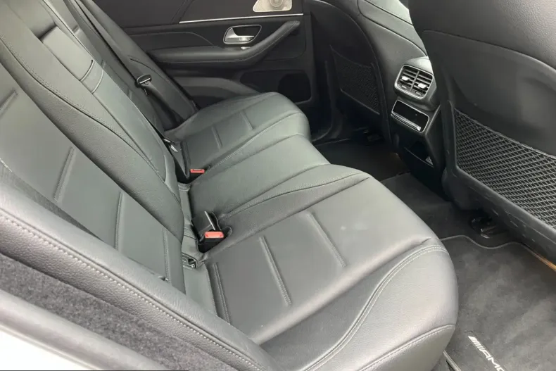Mercedes-Benz GLE 400 (Clasa GLE) din 2023 cu 70.250 km - oferta MER260485 - foto 11