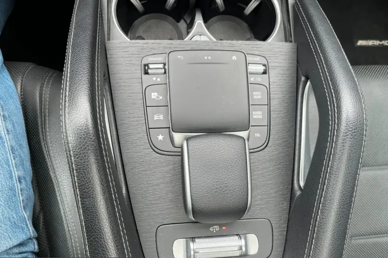 Mercedes-Benz GLE 400 (Clasa GLE) din 2023 cu 70.250 km - oferta MER260485 - foto 19