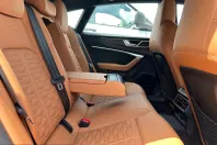 Audi RS7 din 2022 cu 12.947 km - oferta AUD260499 - foto 8