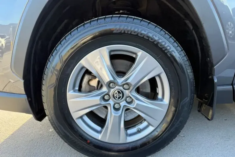 Toyota RAV4 din 2022 cu 79.585 km - oferta TOY260508 - foto 26
