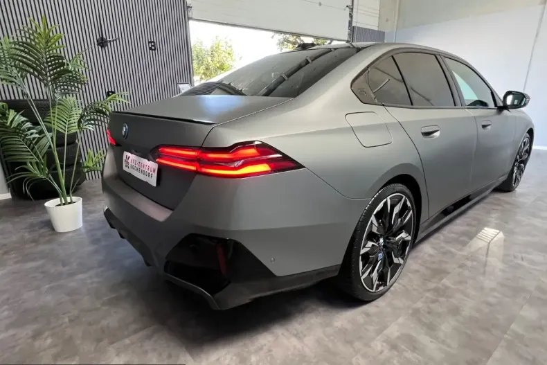 BMW 550 (Seria 5) din 2025 cu 19.900 km - oferta BMW260519 - foto 5