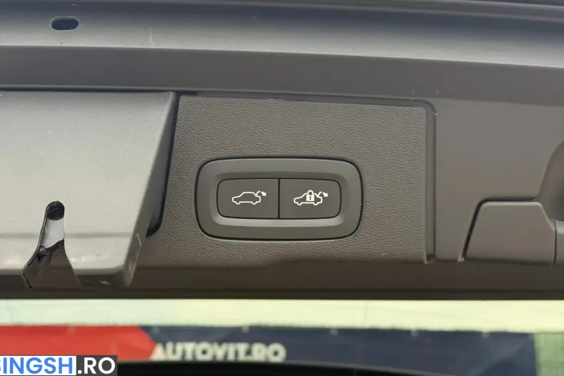 Volvo XC60 din 2023 cu 125.899 km - oferta VOL260538 - foto 7