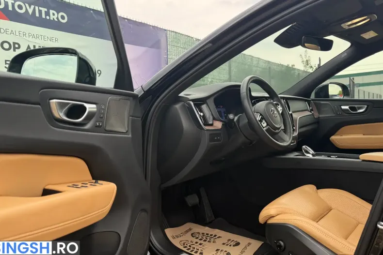 Volvo XC60 din 2023 cu 125.899 km - oferta VOL260538 - foto 11