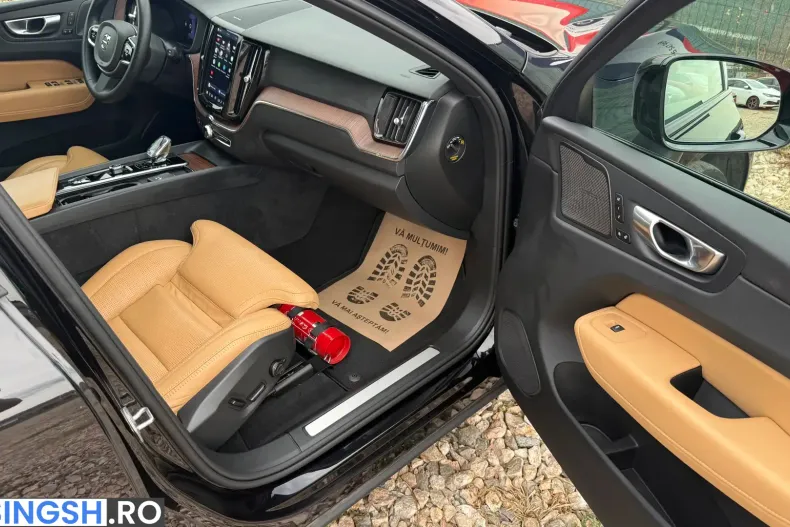 Volvo XC60 din 2023 cu 125.899 km - oferta VOL260538 - foto 28