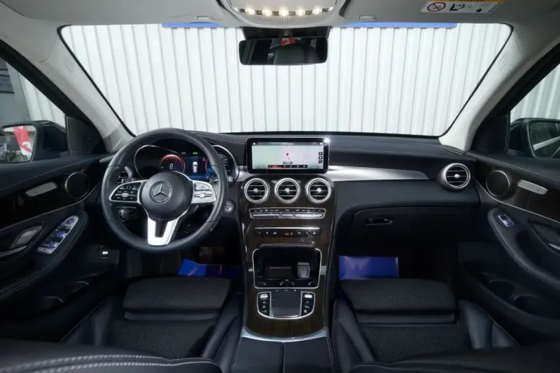 Mercedes-Benz GLC 200 (Clasa GLC) din 2022 cu 133.016 km - oferta MER260552 - foto 35