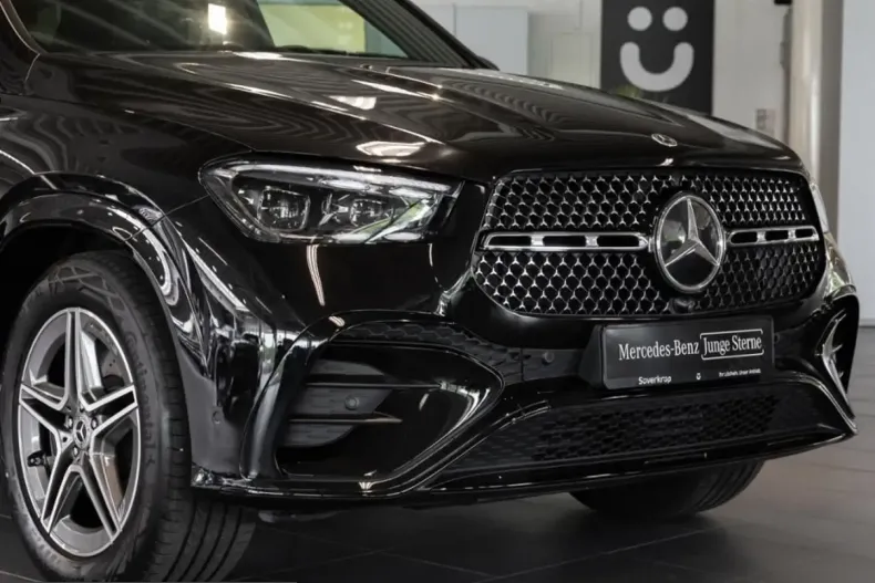 Mercedes-Benz GLE 400 (Clasa GLE) din 2025 cu 9.975 km - oferta MER260577 - foto 5