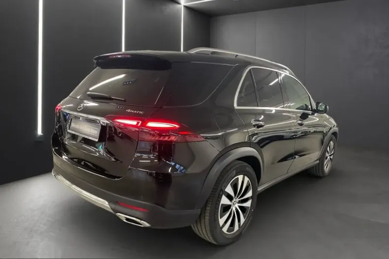 Mercedes-Benz GLE 400 (Clasa GLE) din 2025 cu 5.166 km - oferta MER260578 - foto 2