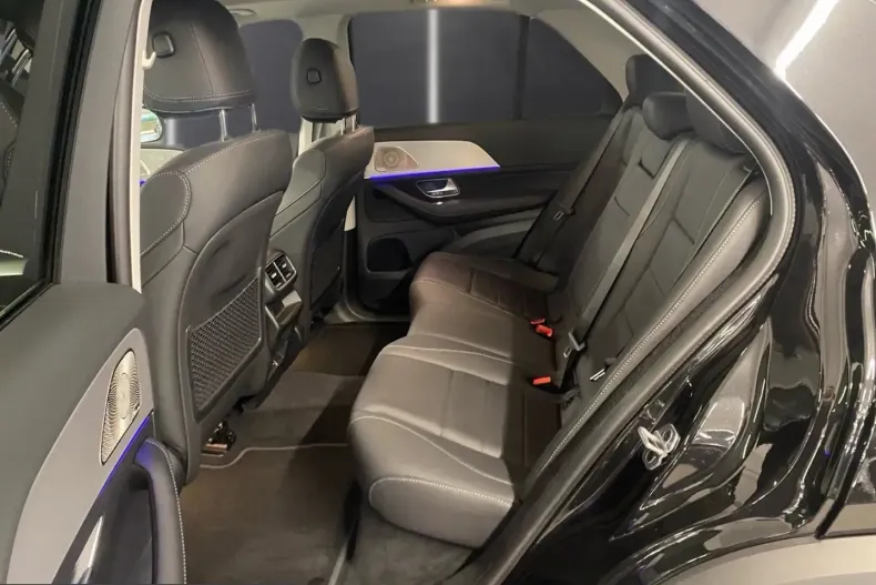 Mercedes-Benz GLE 400 (Clasa GLE) din 2025 cu 5.166 km - oferta MER260578 - foto 10