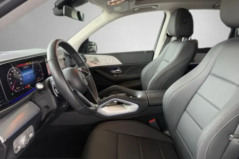 Mercedes-Benz GLE 400 (Clasa GLE) din 2025 cu 15.100 km - oferta MER260579 - foto 14