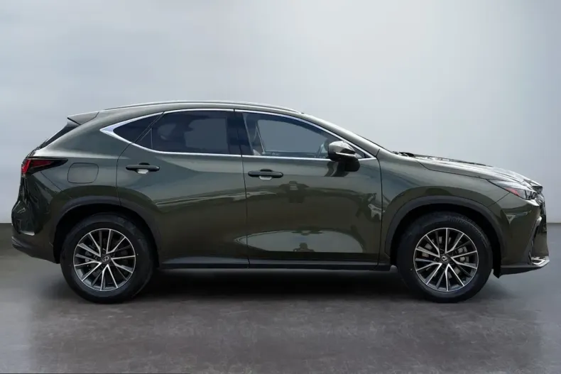 Lexus NX 450h din 2023 cu 44.149 km - oferta LEX260584 - foto 8
