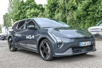 Kia EV4 din 2025 - oferta KIA260588
