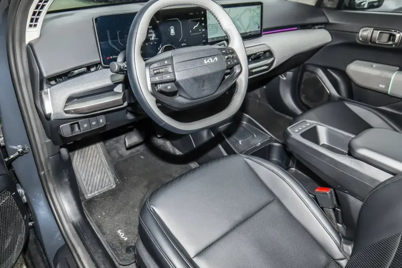 Kia EV4 din 2025 cu 8.499 km - oferta KIA260588 - foto 16