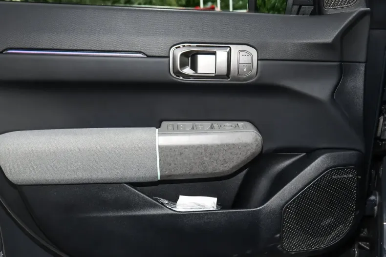 Kia EV4 din 2025 cu 8.499 km - oferta KIA260588 - foto 18