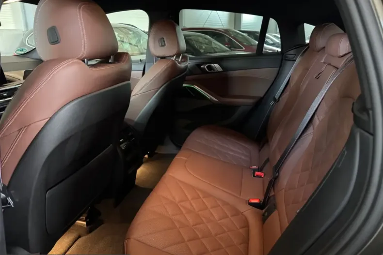 BMW X6 (Seria X) din 2023 cu 68.000 km - oferta BMW260594 - foto 14