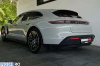 Porsche Taycan din 2023 cu 44.400 km - oferta POR260600 - foto 2