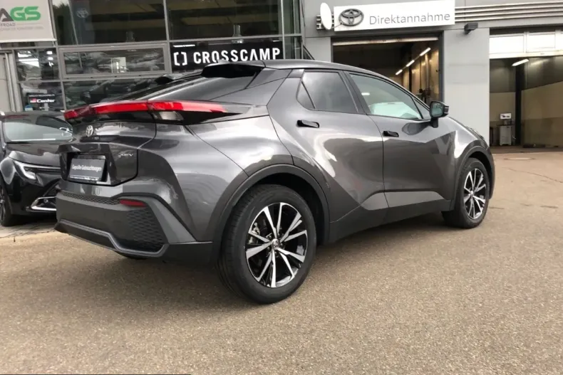 Toyota C-HR din 2025 cu 10.000 km - oferta TOY260602 - foto 4
