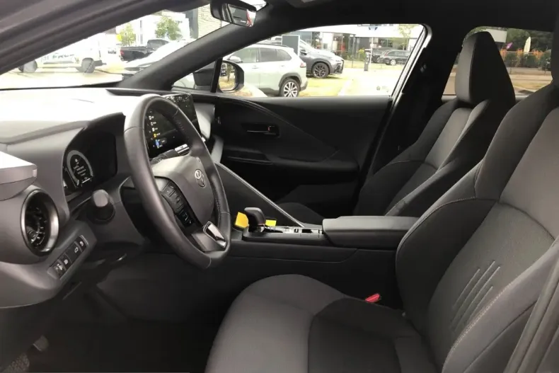 Toyota C-HR din 2025 cu 10.000 km - oferta TOY260602 - foto 13