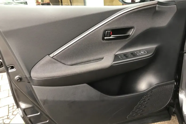 Toyota C-HR din 2025 cu 10.000 km - oferta TOY260602 - foto 14